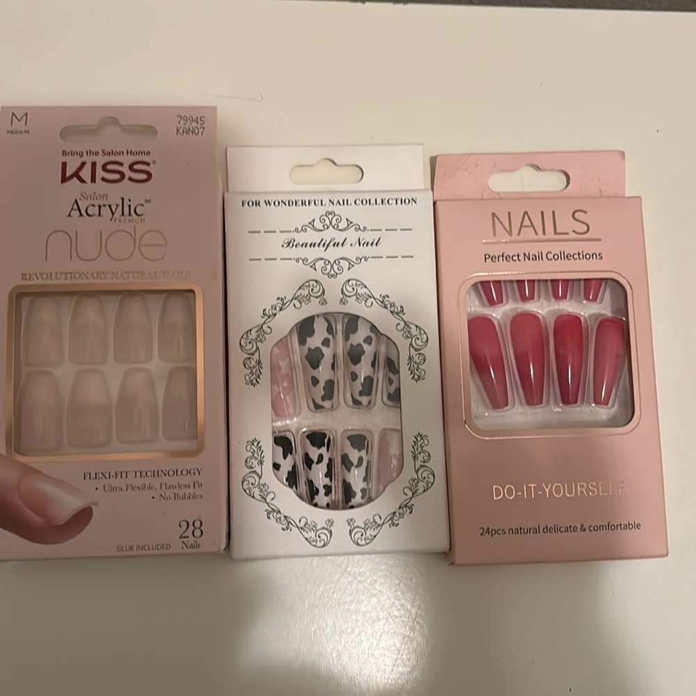Press On Nail Bundle 3 PCS